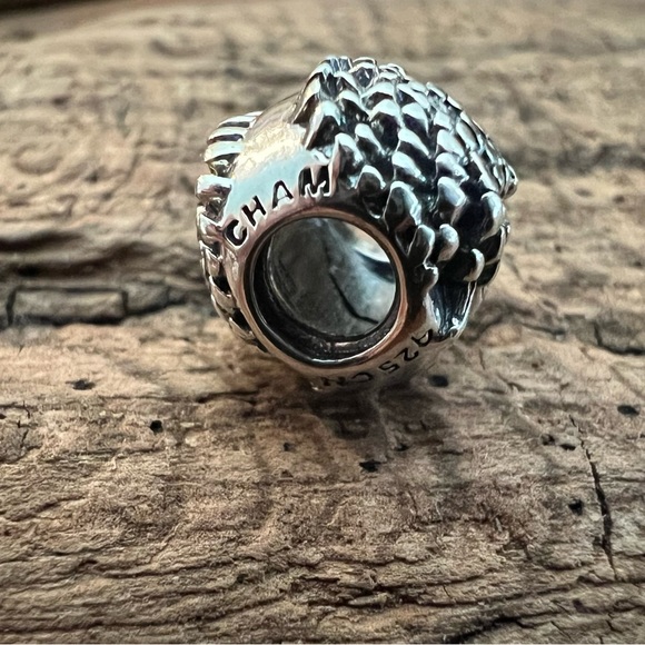 NEW Authentic CHAMILIA- November Chrysanthemum Flower Silver 925 Charm Garden - Picture 4 of 4